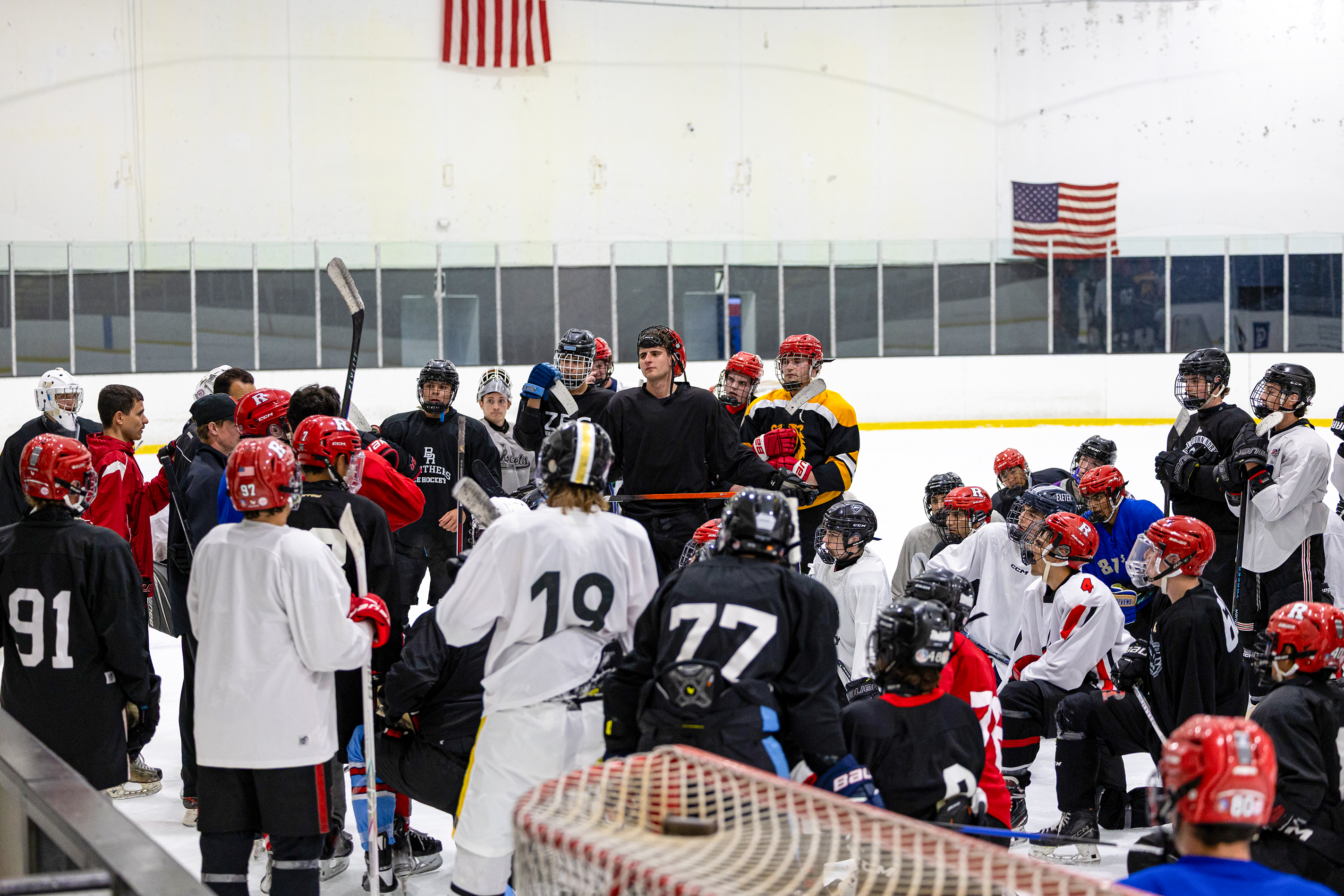Rutgers players huddled in for a drill.